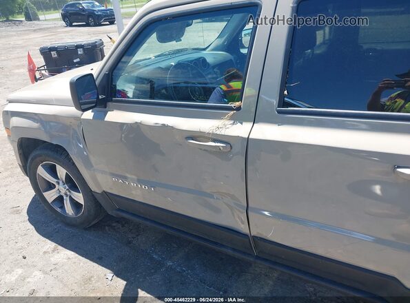 1C4NJRFB3HD139902 2017 JEEP PATRIOT Cream Դիմացի տեսք