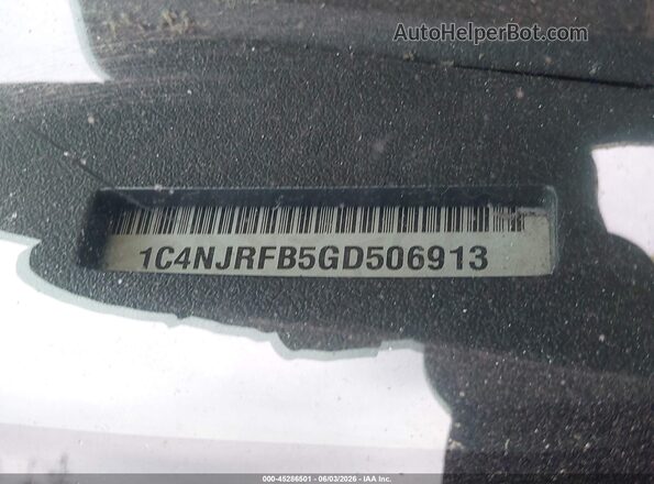1C4NJRFB5GD506913 2016 JEEP PATRIOT Silver 