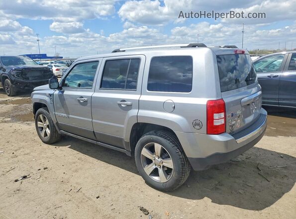 1C4NJRFB6HD196336 2017 JEEP PATRIOT Silver Trasero izquierdo