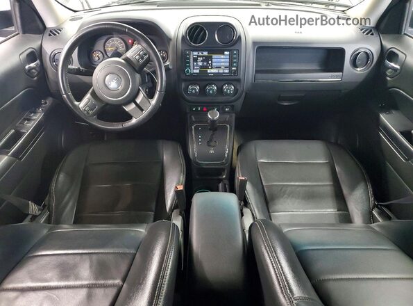 1C4NJRFB7GD613803 2016 JEEP PATRIOT Серый Вид панели приборов