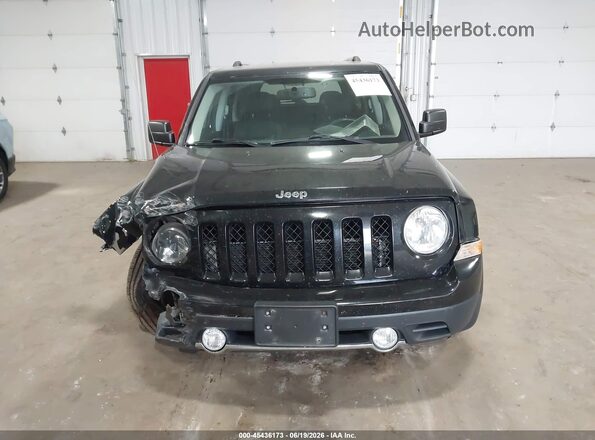 1C4NJRFB7HD195793 2017 JEEP PATRIOT Black Vista del cuadro de instrumentos
