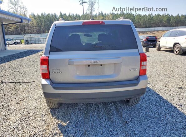 1C4NJRFB9GD614046 2016 JEEP PATRIOT Silver Rear view