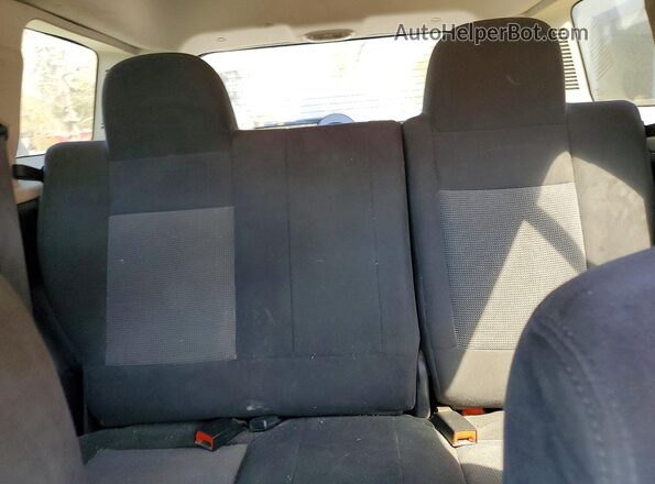 1C4NJRFB9GD614046 2016 JEEP PATRIOT Silver Rear seats view