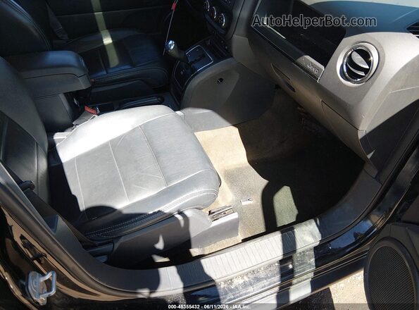1C4NJRFB9GD746904 2016 JEEP PATRIOT Черный Вид салона спереди