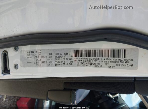 1C4PJLAB2GW257603 2016 JEEP CHEROKEE White Engine compartment view