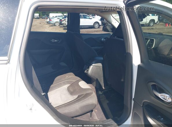 1C4PJLAB2HW549107 2017 JEEP CHEROKEE White Widok naklejki z numerem VIN