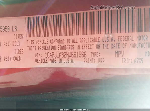 1C4PJLAB2HW661566 2017 JEEP CHEROKEE Red Vista del compartimento del motor
