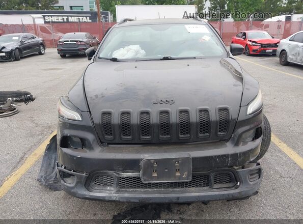 1C4PJLAB4GW350669 2016 JEEP CHEROKEE Black Front view