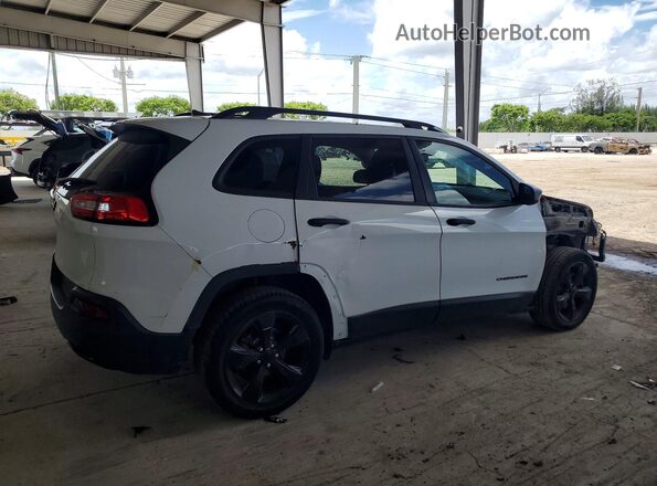 1C4PJLAB5HW507451 2017 JEEP CHEROKEE White 
