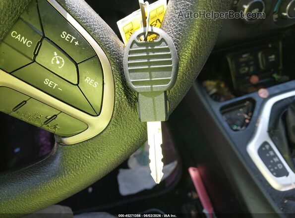 1C4PJLAB6GW137657 2016 JEEP CHEROKEE Серый Вид панели приборов