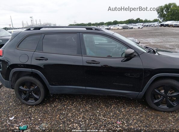 1C4PJLABXHW514699 2017 JEEP CHEROKEE Black უკანა სალონის ხედი