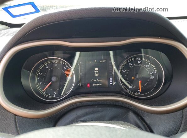 1C4PJLABXHW640786 2017 JEEP CHEROKEE White Вид щитка приладів