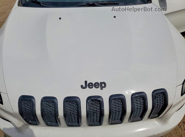 1C4PJLABXHW640786 2017 JEEP CHEROKEE White Вид підкапотного простору