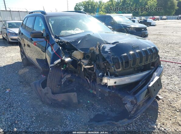 1C4PJLABXHW643719 2017 JEEP CHEROKEE Черный Вид спереди