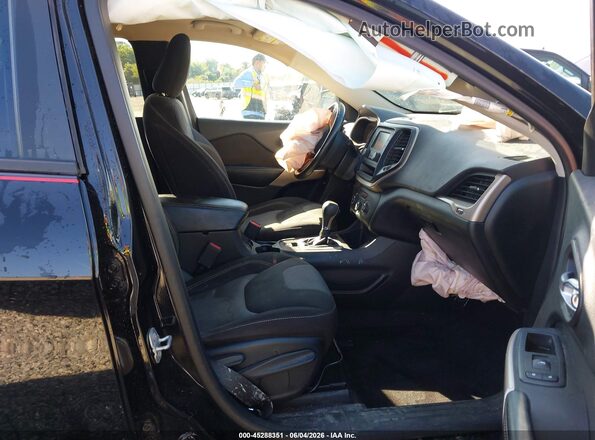 1C4PJLABXHW643719 2017 JEEP CHEROKEE Черный Вид салона спереди