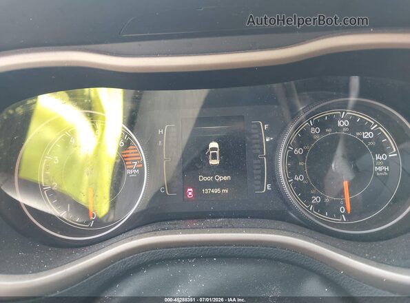 1C4PJLABXHW643719 2017 JEEP CHEROKEE Черный Вид задних сидений