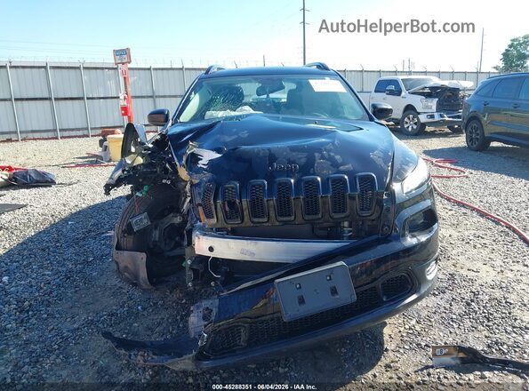 1C4PJLABXHW643719 2017 JEEP CHEROKEE Черный Вид щитка приборов