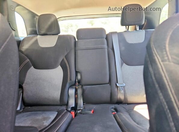 1C4PJLAS6HW541088 2017 JEEP CHEROKEE Silver 