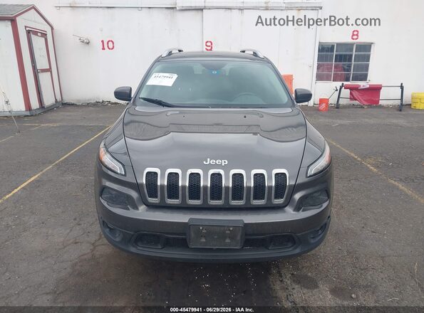 1C4PJLCB0GW259203 2016 JEEP CHEROKEE Gray Vista del cuadro de instrumentos