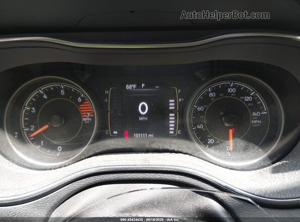 1C4PJLCB0KD396050 2019 JEEP CHEROKEE Gray Vista de los asientos traseros