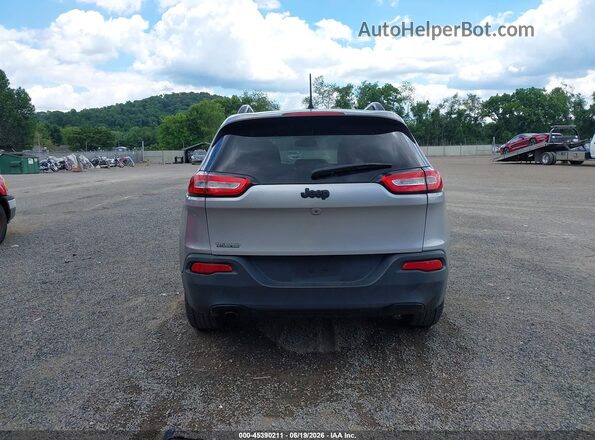 1C4PJLCB1JD595624 2018 JEEP CHEROKEE Silver 