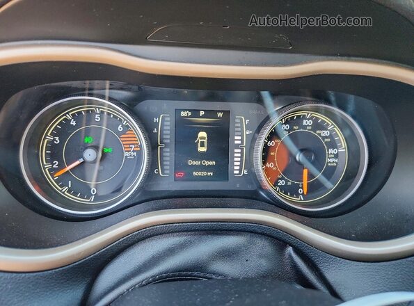 1C4PJLCB2GW351350 2016 JEEP CHEROKEE Gray Սարքավորումների վահանակի տեսք