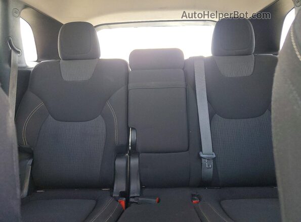 1C4PJLCB2HW508554 2017 JEEP CHEROKEE Black უკანა სავარძლების ხედი