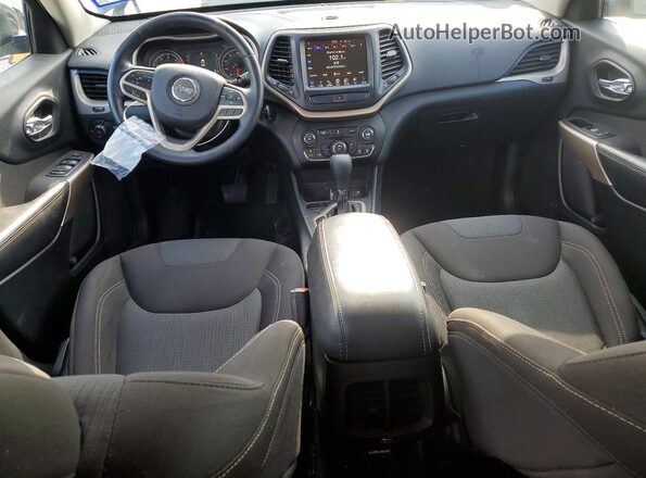 1C4PJLCB2HW642125 2017 JEEP CHEROKEE Black Dashboard view