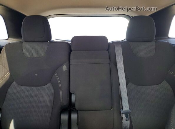 1C4PJLCB2HW642125 2017 JEEP CHEROKEE Black Rear seats view