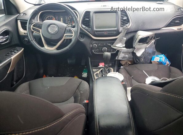 1C4PJLCB2HW663007 2017 JEEP CHEROKEE Silver Вид панелі приладів