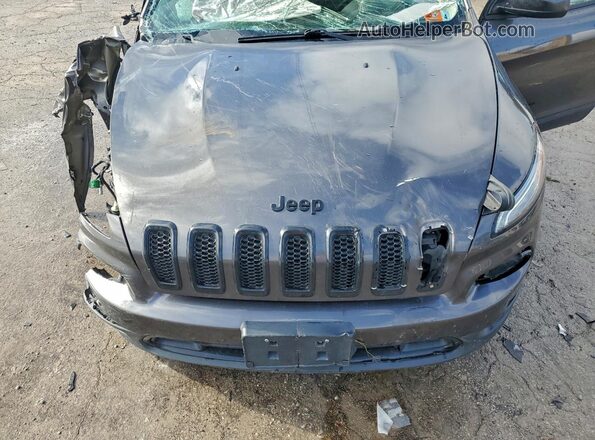 1C4PJLCB2JD544049 2018 JEEP CHEROKEE Gray Widok komory silnika