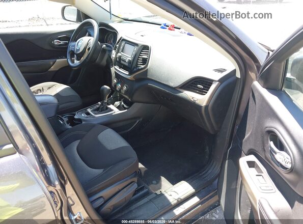 1C4PJLCB2JD620675 2018 JEEP CHEROKEE Gray Սալոնի դիմացի տեսք