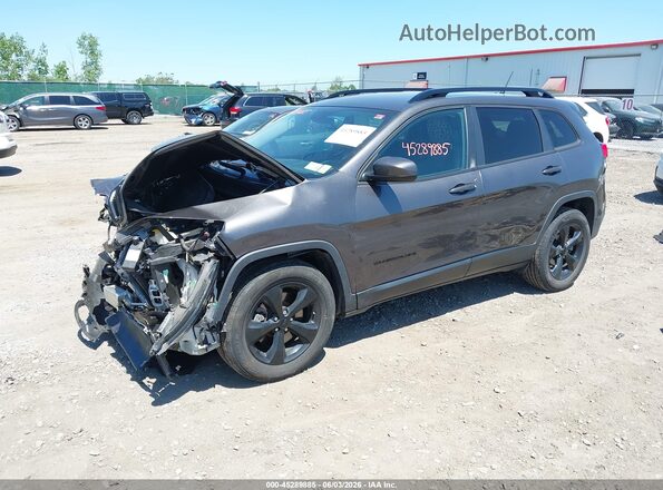 1C4PJLCB2JD620675 2018 JEEP CHEROKEE Gray Առջևի ձախ երեք քառորդ տեսարան