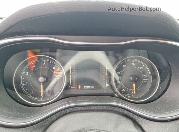 1C4PJLCB2LD577166 2020 JEEP CHEROKEE Silver ხელსაწყოთა პანელის ხედი