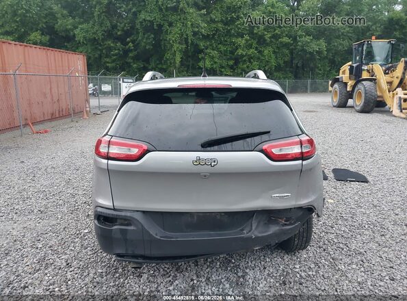 1C4PJLCB3HW596272 2017 JEEP CHEROKEE Silver 