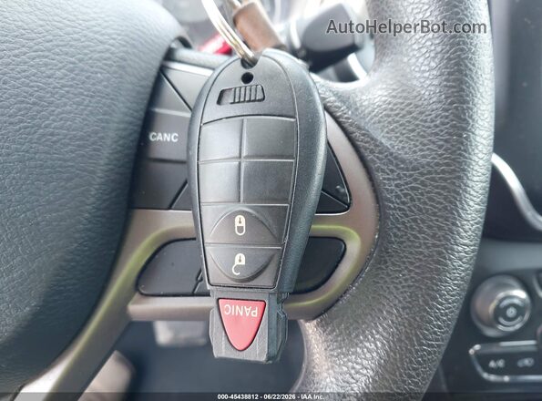 1C4PJLCB3LD654031 2020 JEEP CHEROKEE Black Вид панелі приладів