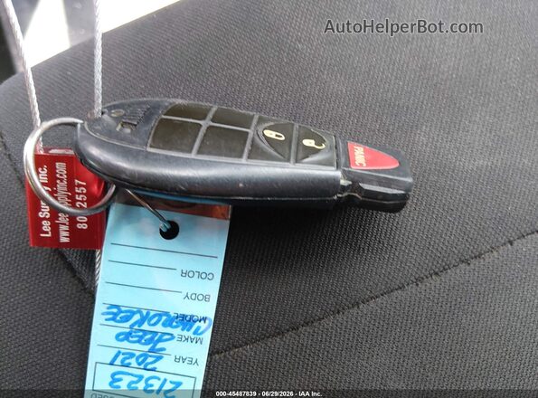 1C4PJLCB3MD136650 2021 JEEP CHEROKEE Blue Dashboard view