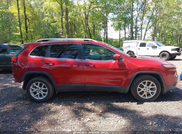 1C4PJLCB4HD216514 2017 JEEP CHEROKEE Red Vista interior trasera