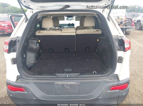 1C4PJLCB4HW603522 2017 JEEP CHEROKEE Белый 