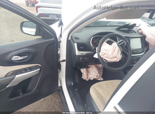 1C4PJLCB4HW603522 2017 JEEP CHEROKEE Белый 