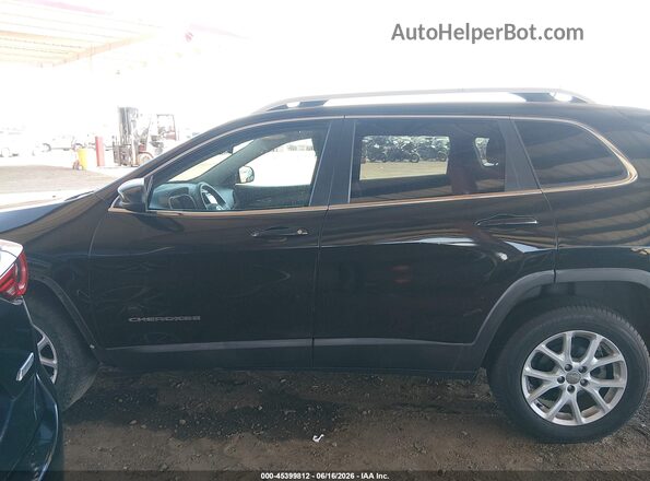 1C4PJLCB4JD536941 2018 JEEP CHEROKEE Black 360 interior view