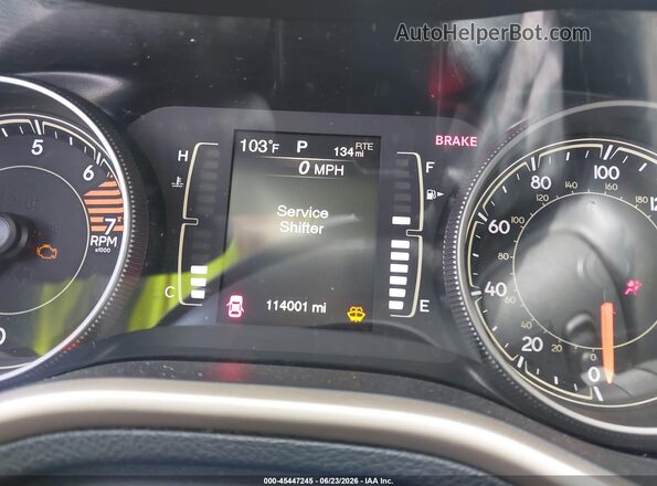 1C4PJLCB4JD620449 2018 JEEP CHEROKEE Silver Vista de los asientos traseros