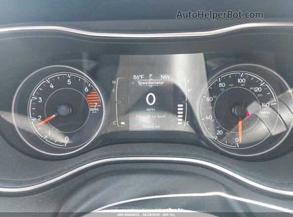 1C4PJLCB4KD381373 2019 JEEP CHEROKEE Blue Հետևի նստատեղերի տեսք