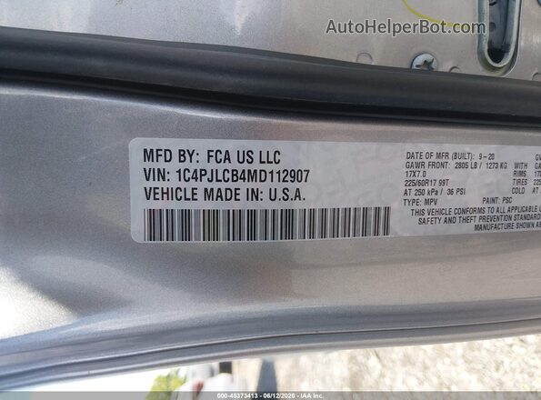 1C4PJLCB4MD112907 2021 JEEP CHEROKEE Silver Widok komory silnika