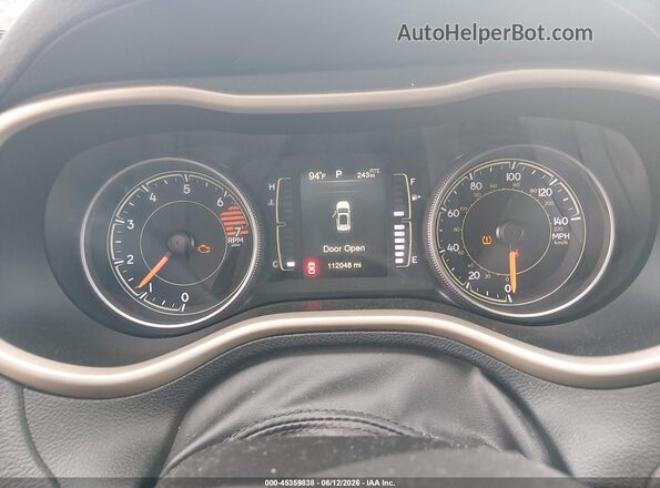 1C4PJLCB5JD580589 2018 JEEP CHEROKEE White Հետևի նստատեղերի տեսք