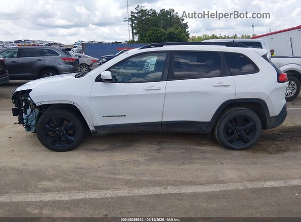 1C4PJLCB5JD580589 2018 JEEP CHEROKEE White 