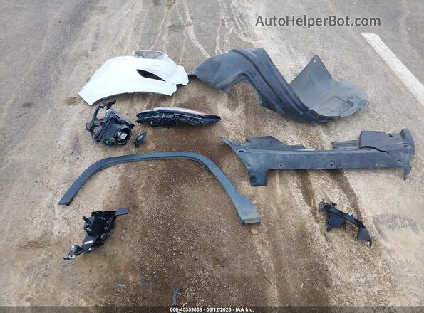 1C4PJLCB5JD580589 2018 JEEP CHEROKEE White Սարքավորումների վահանակի տեսք