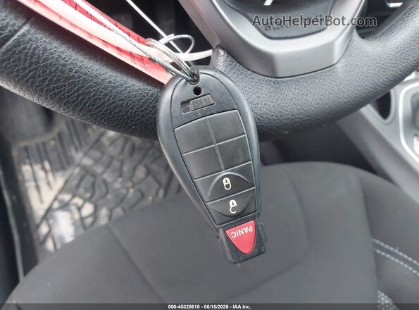 1C4PJLCB5MD164403 2021 JEEP CHEROKEE Белый Вид панели приборов