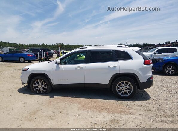 1C4PJLCB6JD566023 2018 JEEP CHEROKEE White 