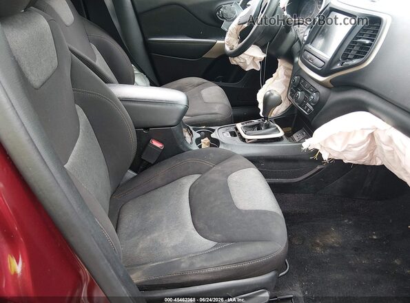 1C4PJLCB6JD612188 2018 JEEP CHEROKEE Red Vista interior delantera